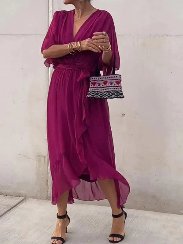 Monika | Luftiges Kleid mit V-Ausschnitt
