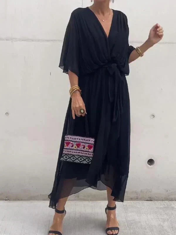 Monika | Luftiges Kleid mit V-Ausschnitt