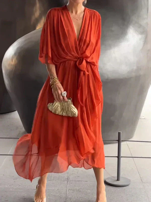 Monika | Luftiges Kleid mit V-Ausschnitt