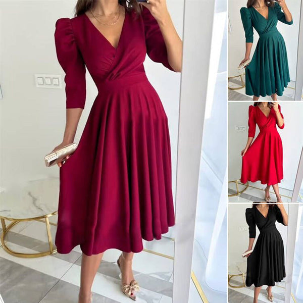 TÜLAY - PLISSIERTES MIDIKLEID MIT V-AUSSCHNITT